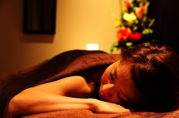 キャビテーション　痩身エステ アロマヒーリングリュクス